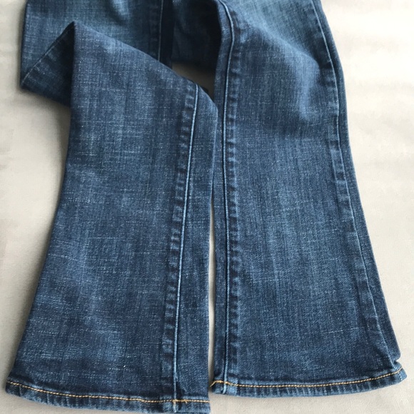 American Eagle Skinny Kick Stretch Jeans size 2 - Picture 3 of 8